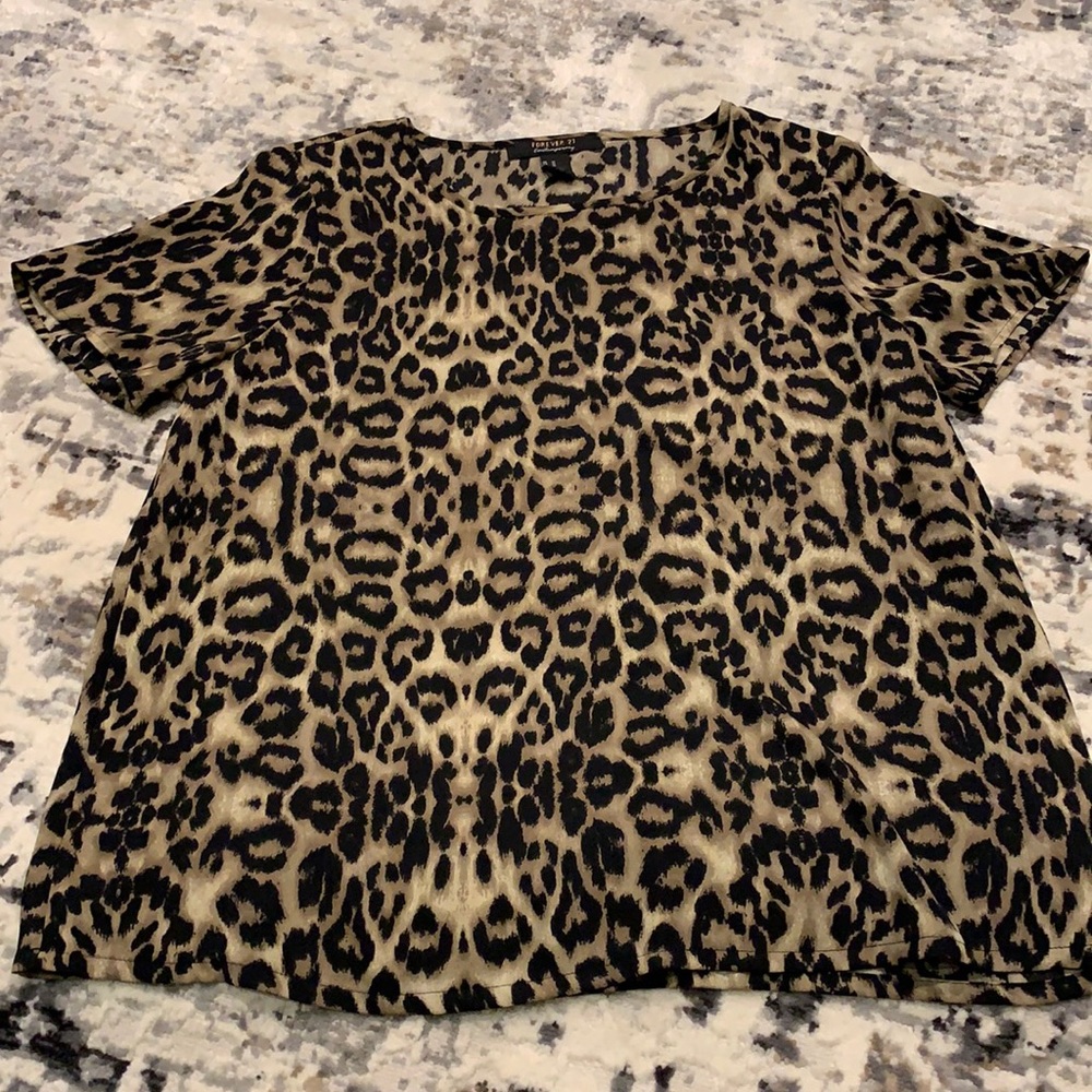 Forever 21 leopard top